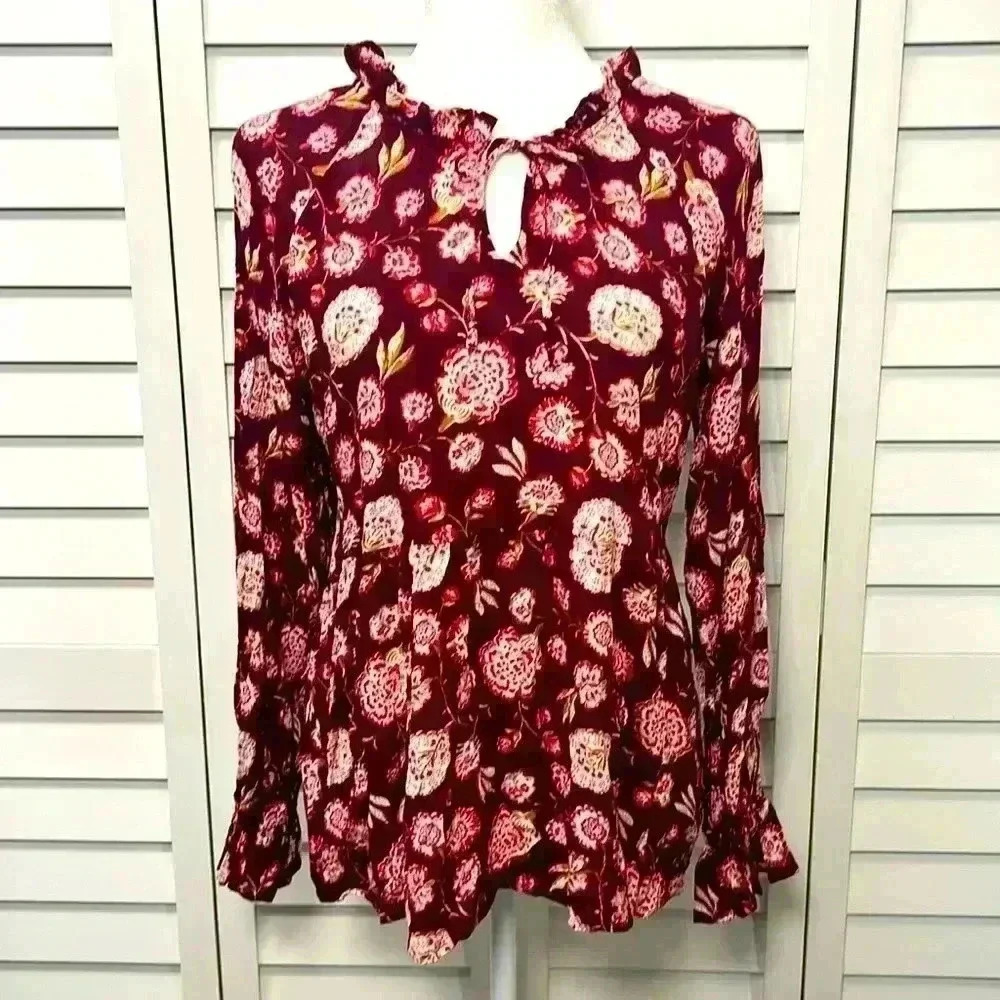 Wonderly Boho Long Sleeve Floral Crepe Peasant Babydoll Top Size Small NWT